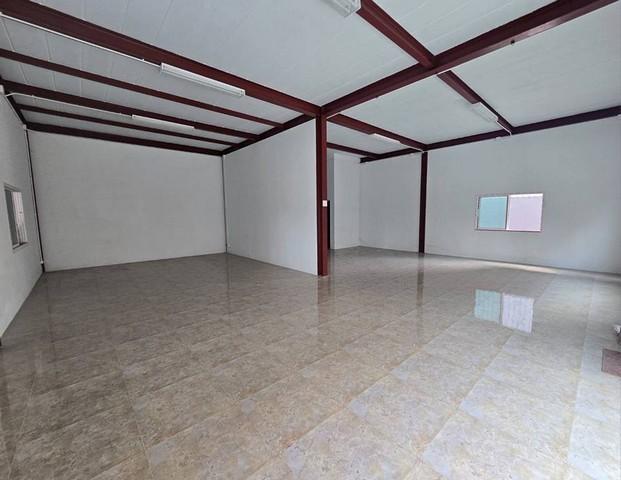 ให้เช่าโกดัง ใกล้ centralมหาชัย พื้นที่ 1 ไร่ ขอใบรง.ได้ รถเทย์เลอร์เข้า-ออกได้สบาย 4