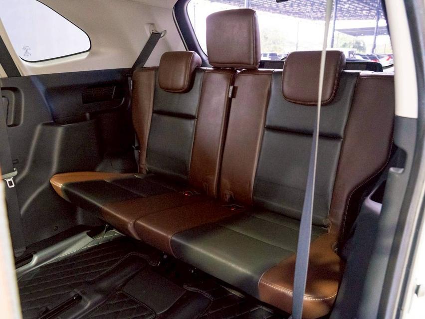 Toyota Innova Zenix 2.0 Hev Premium ปีจด 2024 18