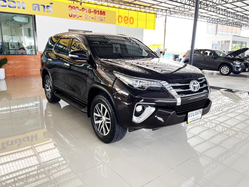 Toyota Fortuner 2.4 V (ปี 2016) SUV AT - 2WD 3