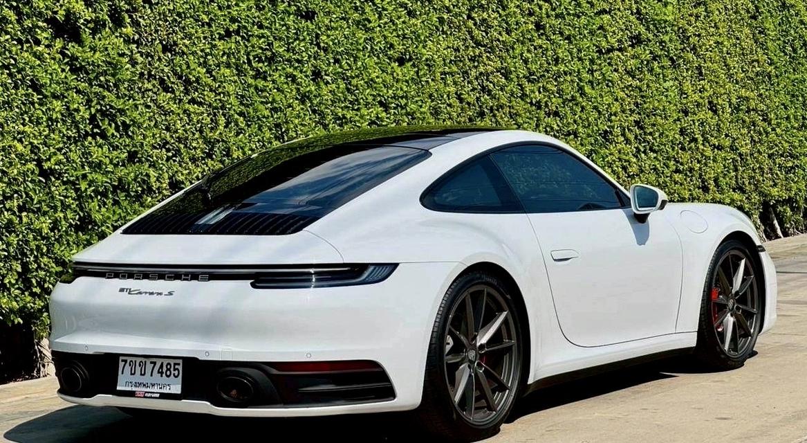 Porsche 911 Carrera S 992 āļĢāļđāļāļĒāđāļāļĒāļāļĩāđ 2