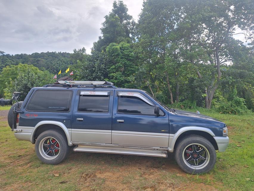 IsuzuIsuzu ไทยรุ่ง โฟวิลภาษี69