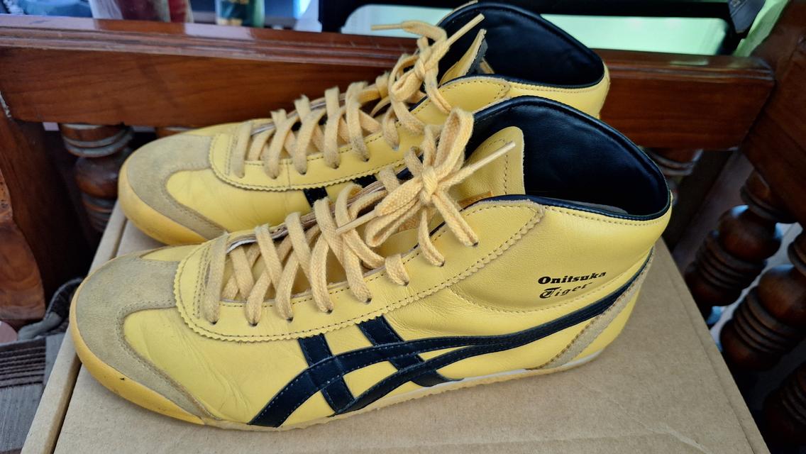 รองเท้า Onitsuka Tiger มือสอง