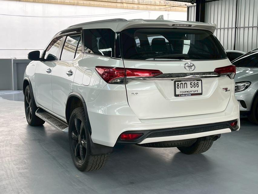 รหัสรถ WMT586 Toyota Fortuner 2.8 TRD Sportivo ปี 2018 รูปที่ 5