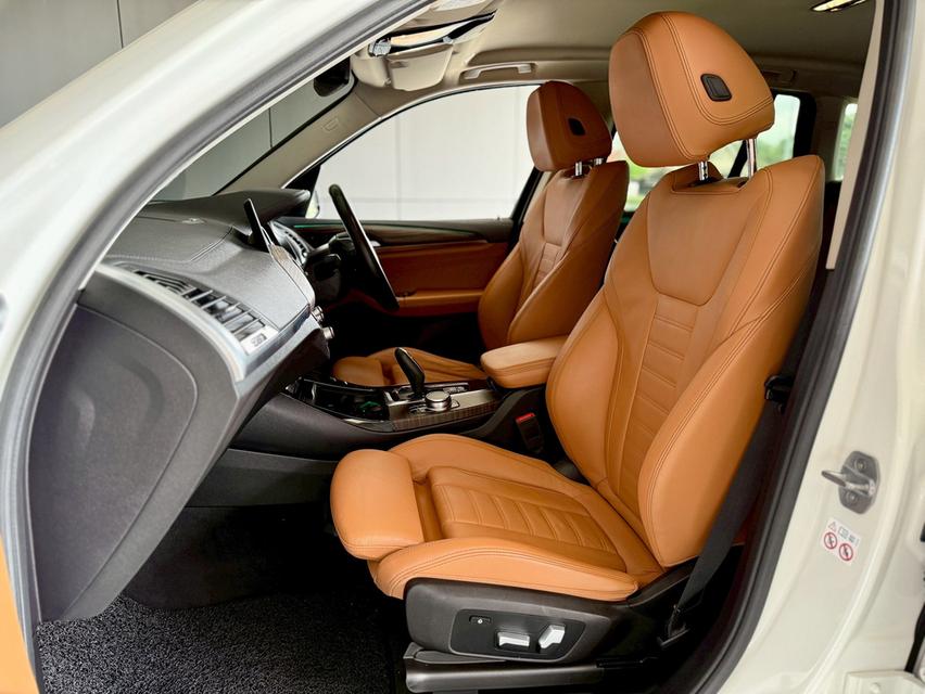 ขาย BMW X3 Sdrive 20d ปี18 16