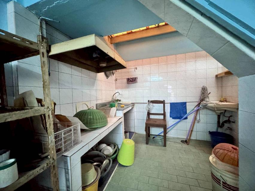 ขายอาคารพาณิชย์ 3 ชั้น เหมาะลงทุน ทำเลดีใกล้ BTS พระโขนง (N.1948) 4