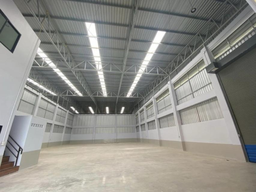 ให้เช่าโกดังใหม่ New Warehouse เทพกุญชร2 คลองหนึ่ง ปทุมธานี ใกล้ตลาดไท เหมาะสำหรับเก็บและกระจายสินค้า 2
