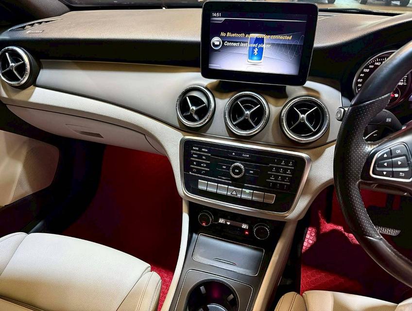 🚗Mercedes-Benz CLA200 Urban Facelift ปี 2017 รูปที่ 12