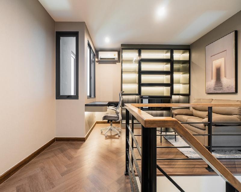 ให้เช่า หรือ ขาย บ้านเดี่ยว / บ้านแฝด 3 ชั้น / บ้านสวยมาก / โครงการ บ้านกลางเมือง ดิ อิดิชั่น ศรีนครินทร์-สวนหลวง 15