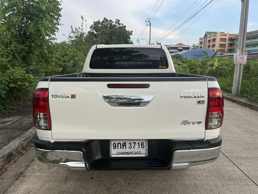 2020 Toyota revo