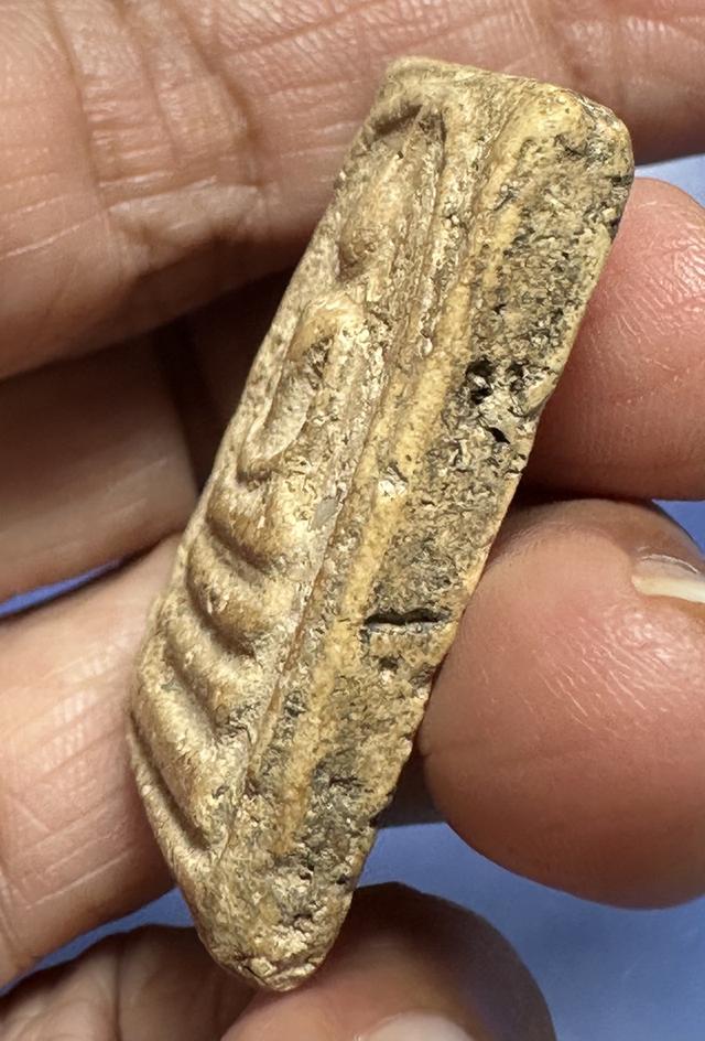 พระสมเด็จ พิมพ์ใหญ่ เนื้อสวย 3