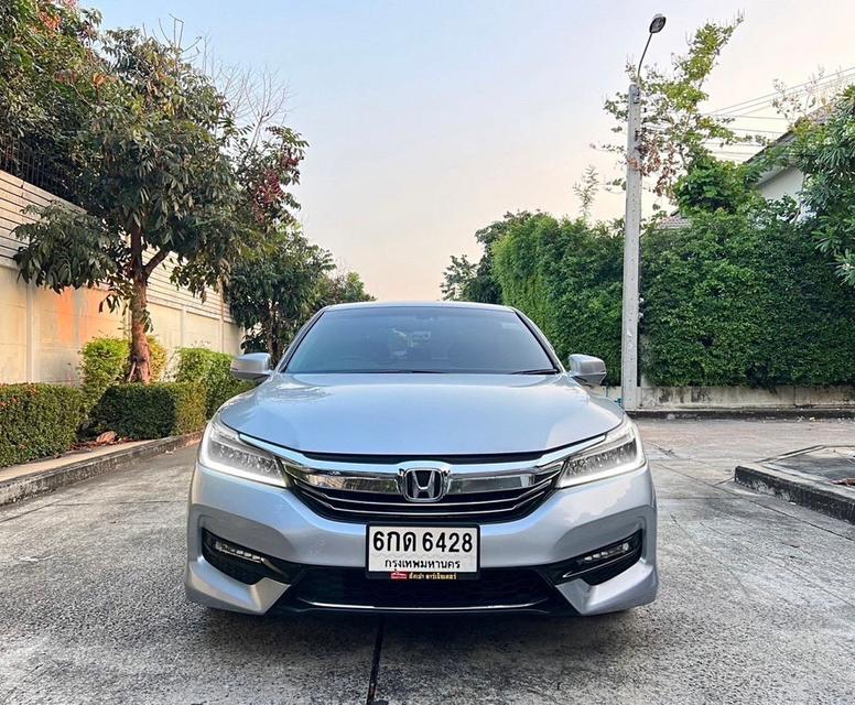 ขาย Honda Accord 2.0El ปี17 2