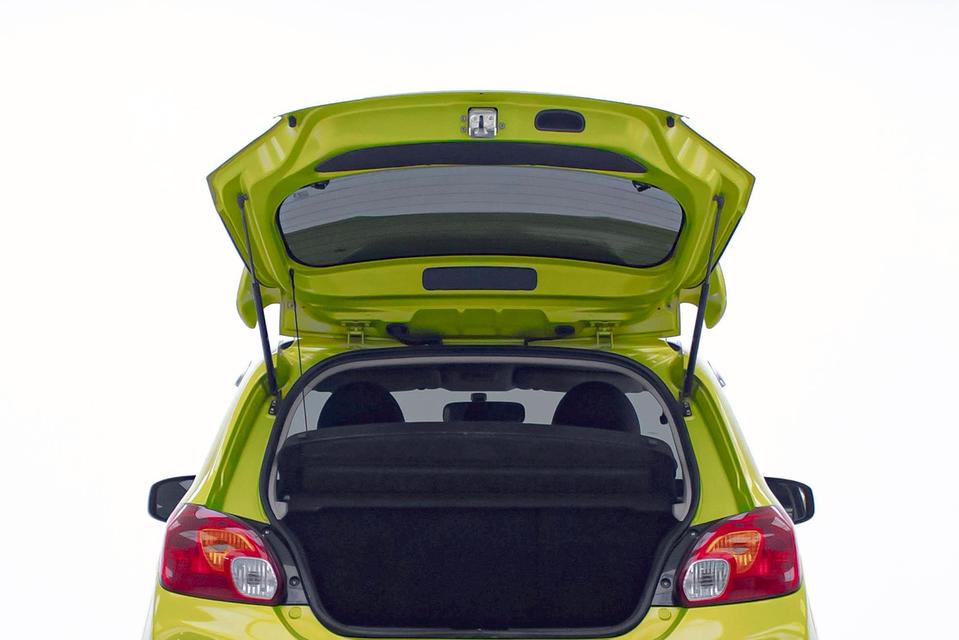 MITSUBISHI MIRAGE 1.2 GLX  2012  16