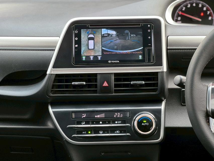 ปี 2020 TOYOTA SIENTA, 1.5 V โฉม ปี16-ปัจจุบันสีดำ เกียร์ออโต้ เครื่องเบนซิน มือเดียวป้ายแดง 15