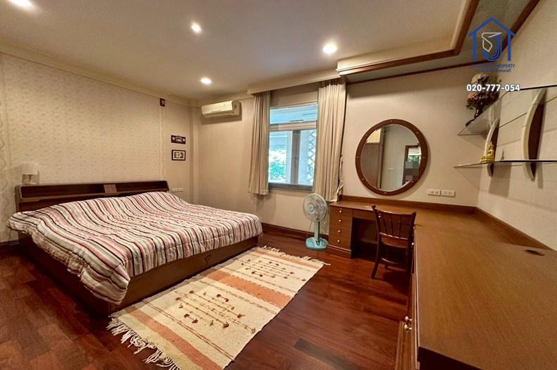 ขายบ้านเดี่ยว 2 ชั้น หมู่บ้านพัฒนาการ 100.04 ตารางวา หลังมุม ซอยพัฒนาการ 30  ใกล้ทางด่วนและรถไฟฟ้า 11