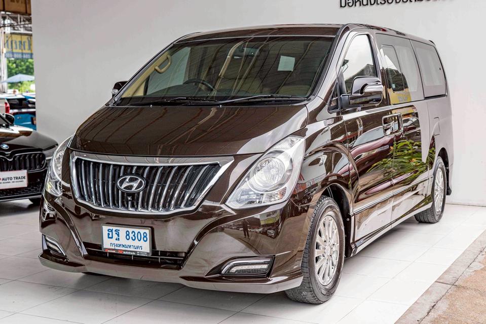 รหัสรถ NP8308 HYUNDAI H-1 2.5 DELUXE 2018 6
