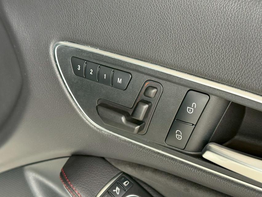Benz E220 CDI ปี 2012 15