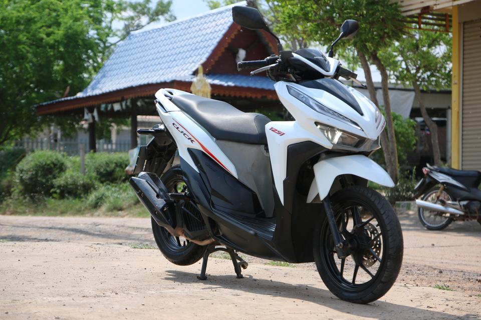 honda click ปี 2018 รุ่น ไฟ led ตัว ท็อป ล้อ แม็ก รูปย่อยที่ 4