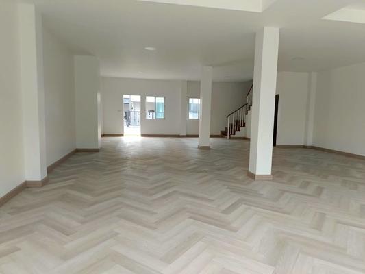 ขายด่วน!! ขายขาดทุน ราคาต่อรองได้อีก! โฮมออฟฟิศ 3 ชั้น ทำเลทองใจกลางพิษณุโลก 11