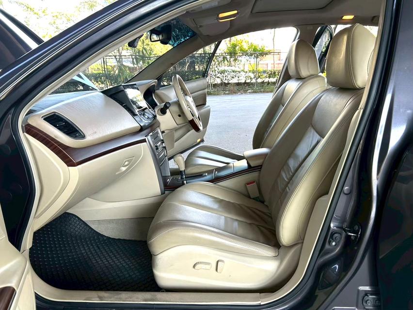 2011 Nissan TEANA 2.5 250 XV รถสวยสภาพเยี่ยม รูปที่ 10