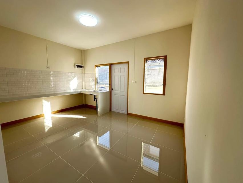 ขายบ้านเดี่ยวชั้นเดียวรีโนเวทใหม่ โครงการแลนด์แอนด์ เฮ้าส์ ราคา 1,990,000 บาท โซนหนองจ๊อม หมู่บ้าน ปาริชาติ เ 17