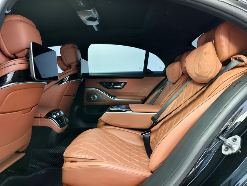 รถเข้าใหม่! Mercedes-Benz S580e AMG Premium ปี 2022 สีดำ  11