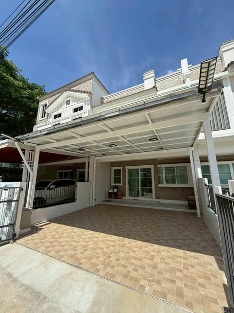 อินดี้ บางนา-รามคำแหง2 โลตัส บางนา-ตราด ทาวน์เฮาส์สุดหรู 2 ชั้น 265 ตร.ม. 33 ตร.วา. จัดเเต็มเฟอร์ฯ 3นอน 3น้ำ ม.รามคำแหง 1