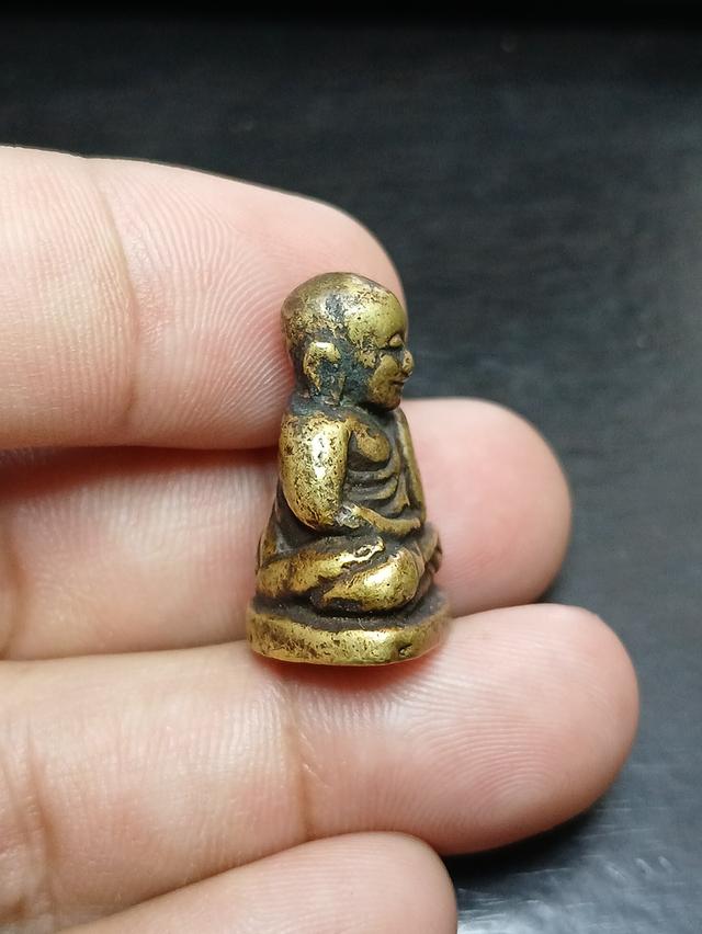 หลวงพ่อเงิน พิมพ์นิยม รูปที่ 4