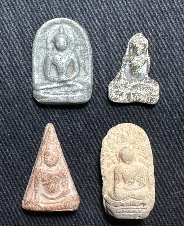 องค์ละ 900 🙏พระกรุ🙏พระซุ้มกอเนื้อชิน🙏พระร่วงนั่งสนิมแดง🙏พระนางพญา🙏พระคง