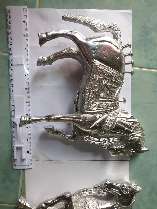 รูปปั้นม้าประดับงานศิลป รูปที่ 3