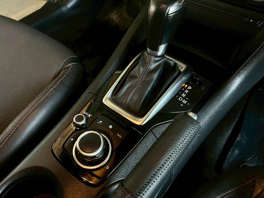 Mazda 3 2.0 S ปี 15 จด 16 รถบ้านมือเดียวสวยๆพร้อมใช้งาน เลขไมล์ เพียง 110,000 กม. ราคา 299,000 บาท สอบถาม 0853375537 เอ รูปที่ 12