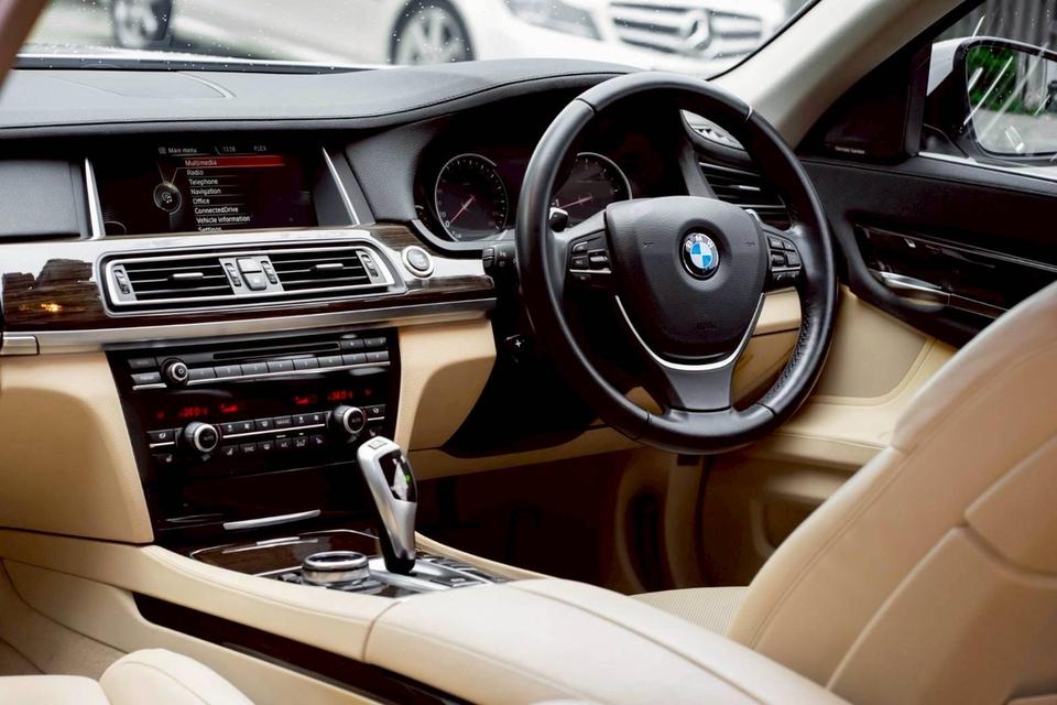รหัสรถ PR20 Bmw 730 Li ( Model F02 LCI )ปี 2015  5