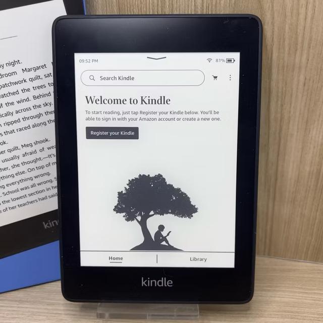 Amazon Kindle Paperwhite Gen 10  8 GB Wifi 2