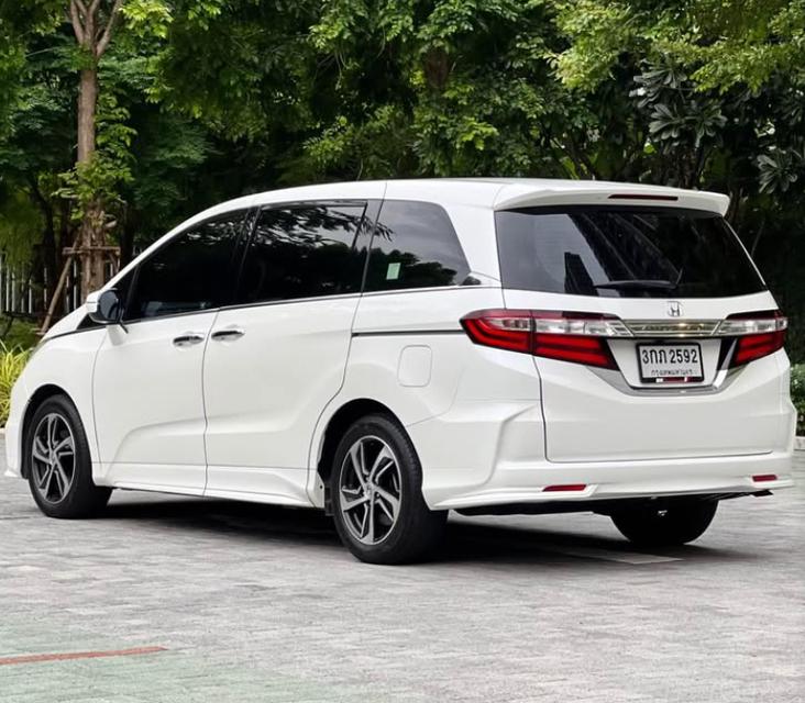 Honda Odyssey มือสอง สีขาว 7