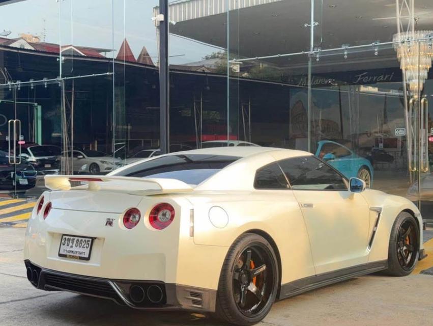 ขาย Nissan GT-R มือสอง 8