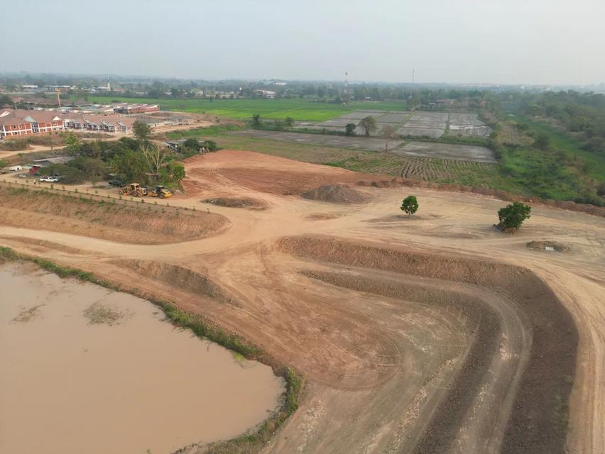 บ้านเดี่ยวยกสูง 3ห้องนอน 2ห้องน้ำ 3ที่จอดรถ บ้านน่าอยู่เงียบสงบ ถนนหน้าบ้านกว้างขวา 15