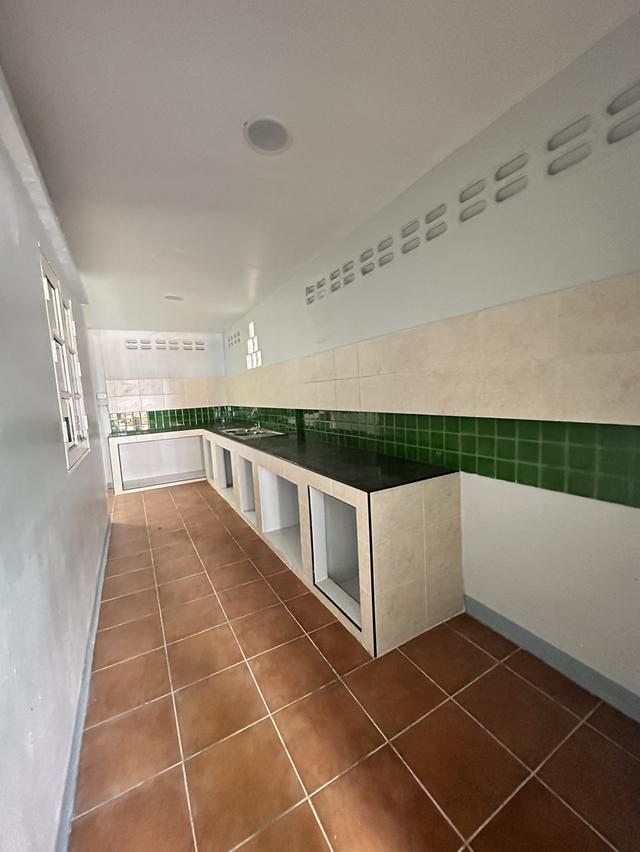 หมู่บ้านภัทรารมย์1 ลาดหลุมแก้ว 8