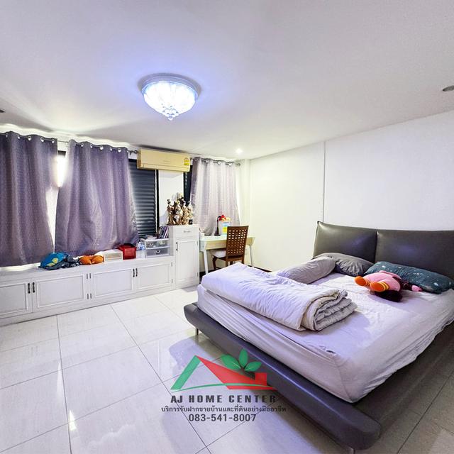 ขายอาคารพาณิชย์2คูหา 56.2ตรว. หลังริม อยู่หน้าหมู่บ้านเดอะพราว ถ.เอกชัย สภาพดี ขายแยกได้ 16