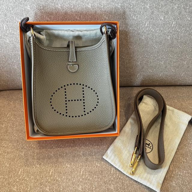 hermes mini evelyn etoupe