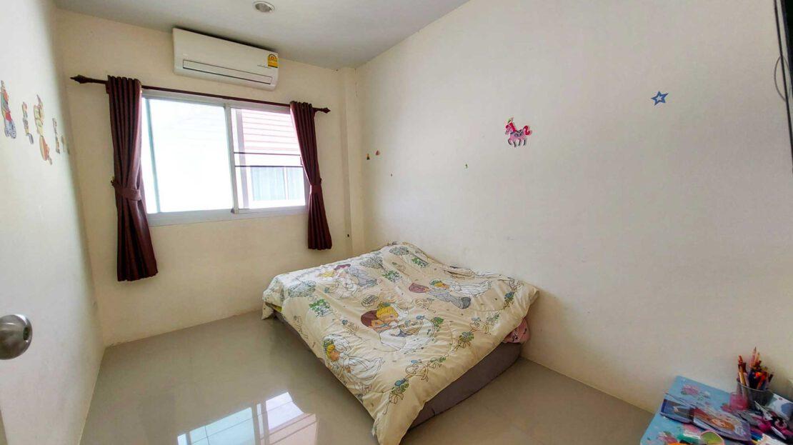 บ้านแฝด 2 ชั้น ชลบุรี 13