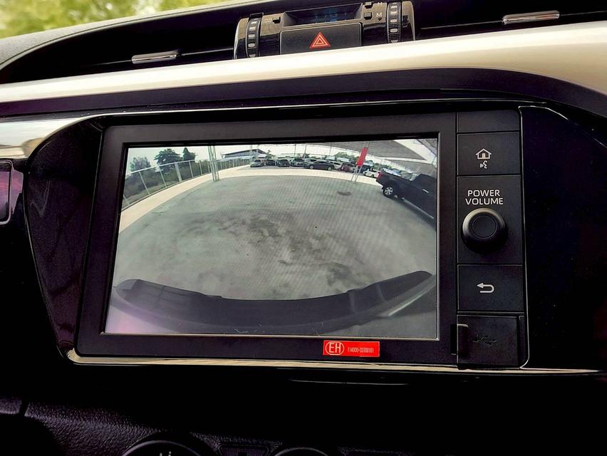 ขาย Toyota Revo 2.4Prerunner ปี24 9