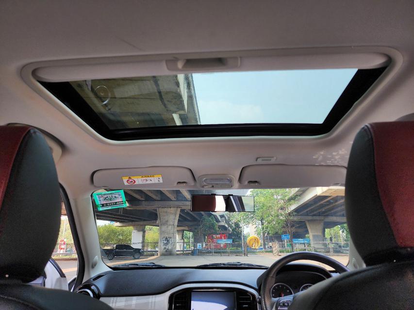 MG 3 1.5 X Sunroof AT 2019 4