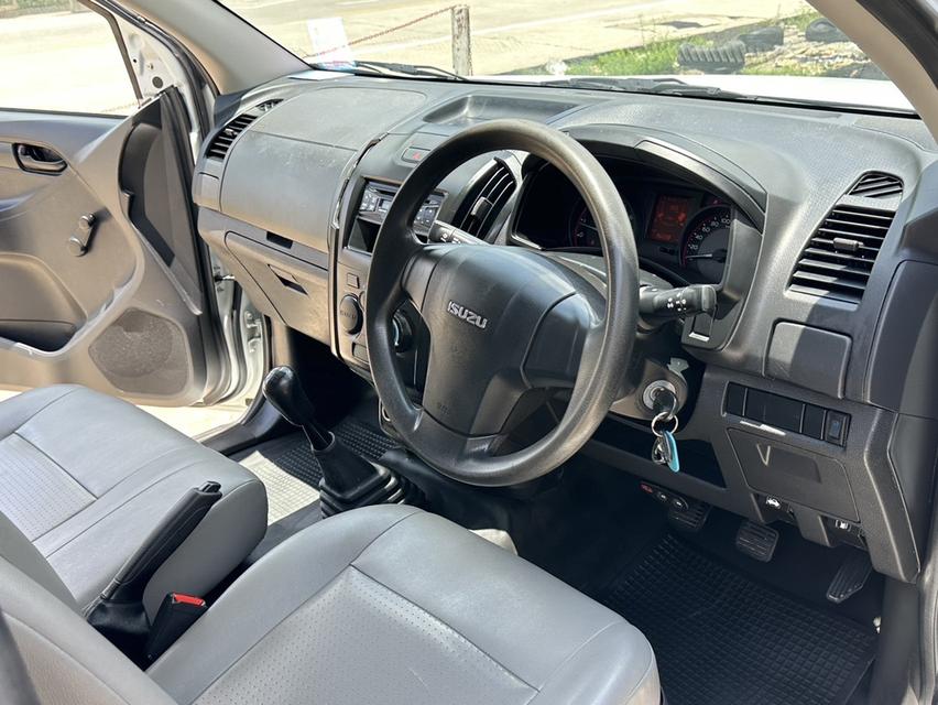 ISUZU DMAX SPARK 1.9DDI B M/T ดีเซล ปี 19  8