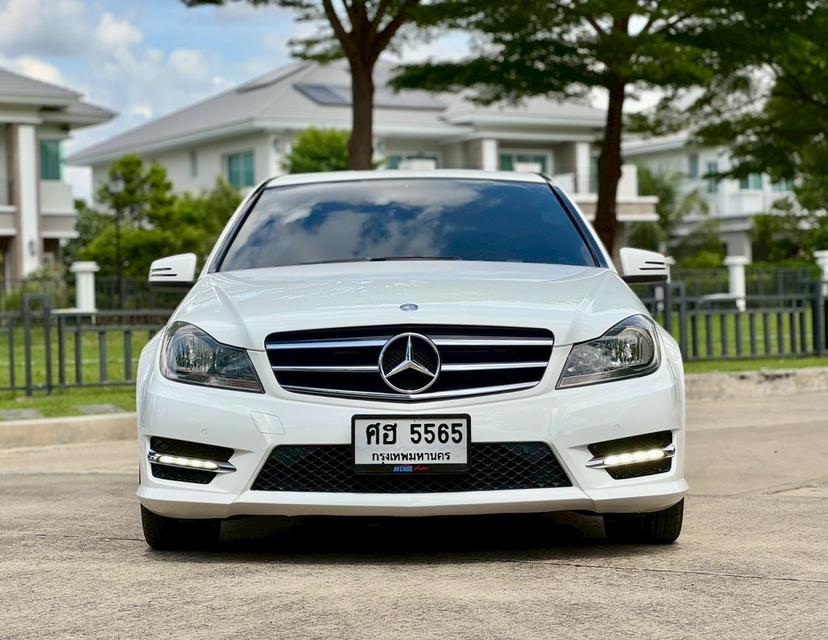 รหัสรถ AVA5565 🌈 Mercedes Benz C200 Edition C Sport AMG W204 รุ่นพิเศษ (หายาก) ตัวสุดท้าย ปี 2014