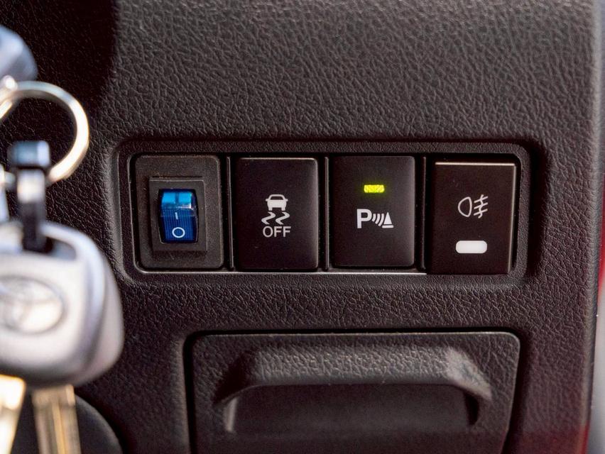 Toyota Yaris 1.2E ปี 2021 ♨️ #ประกันเครื่องเกียร์หลังการขาย3ปี ♨️ 16