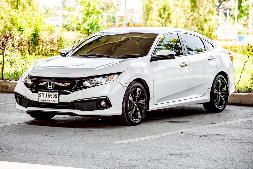 Honda Civic FC 1.8EL ปี2020 สีขาว มือเดียว แต่ง RS