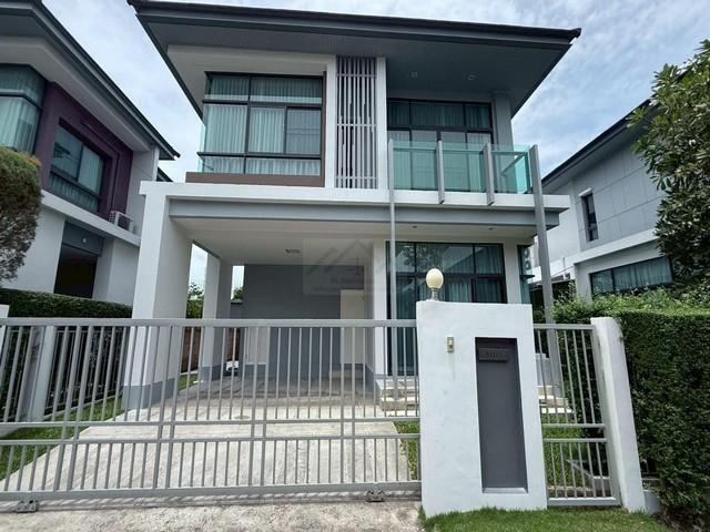 PB5578 ให้เช่าบ้านเดี่ยว 2 ชั้น โครงการเศรษฐสิริ ศรีนครินทร์–พระราม 9 ซอยกรุงเทพกรีฑา7 เฟอร์นิเจอร์และเครื่องใช้ไฟฟ้าใหม่ทั้งหลัง พร้อมเข้าอยู่ 1