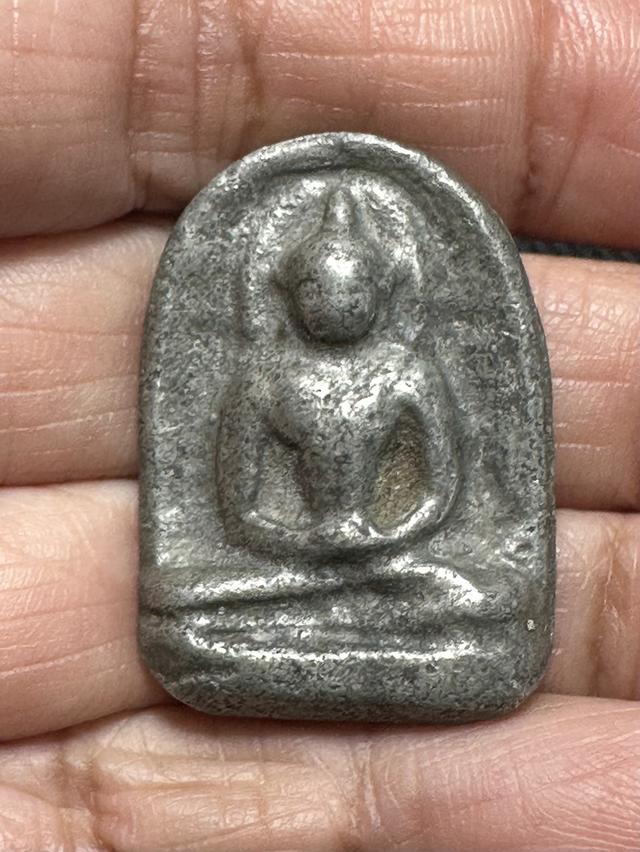 องค์ละ 900 🙏พระกรุ🙏พระซุ้มกอเนื้อชิน🙏พระร่วงนั่งสนิมแดง🙏พระนางพญา🙏พระคง รูปที่ 3