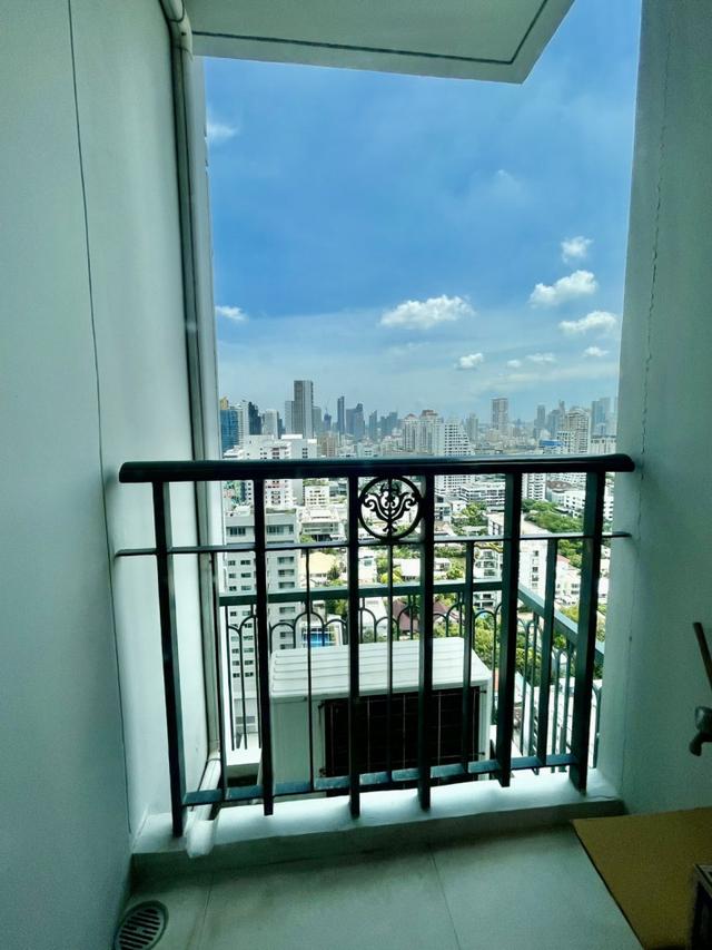 ขายคอนโด IVY THONGLOR 35 ตรม. ชั้น 24 วิวเมือง**ฟรีเฟอรฟ์นิเจอร์** 6