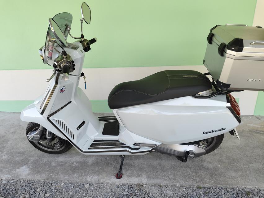 มอเตอร์ไซค์Lambretta x300 ปี 2023