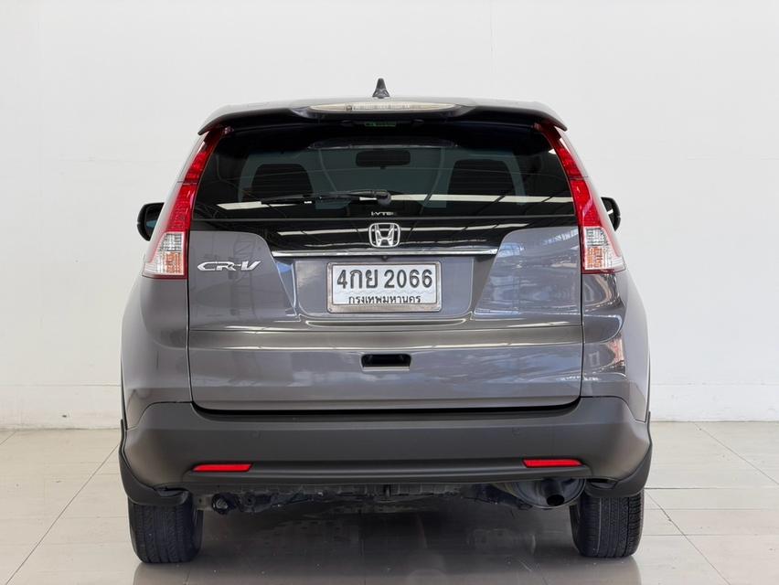 Honda CR-V 2.0 S ปี 2014 จด 2015ขายราคา💵319,000.- บาท พร้อมเล่ม☑️ รถบ้านมือเดียวป้ายแดง☑️ ไมล์เพียง 138,xxx กม.☑️ เครื่องยนต์เบนซิน 2.0 เกียร์ออโต้☑️ รูปที่ 5
